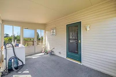 7475  Brookhaven Dr, Wayne, WI 53090 - Photo 17