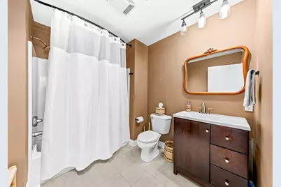 141 N Water St #24, Milwaukee, WI 53202 - Photo 15
