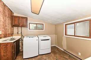 205 E Main St, Racine, WI 53105 - Photo 21