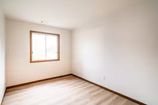 6507 Spring St, Racine, WI 53406 - Photo 13