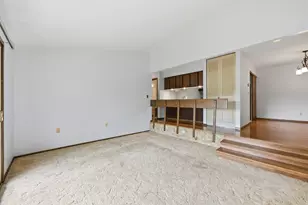 8751 W Oklahoma Ave, Milwaukee, WI 53227 - Photo 5