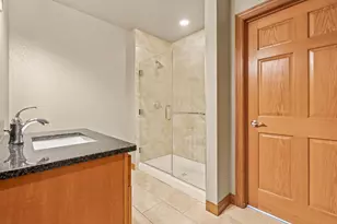138 W Pittsburgh Ave, Milwaukee, WI 53204 - Photo 11