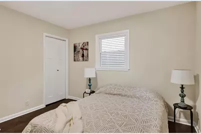 4808 S 24th St, Milwaukee, WI 53221 - Photo 17