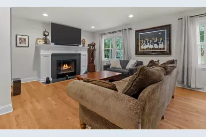 853  Van Slyke Dr, Fontana, WI 53125 - Photo 15
