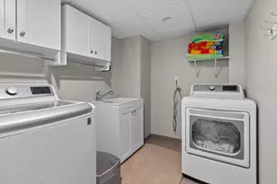 853 Van Slyke Dr, Fontana, WI 53125 - Photo 39