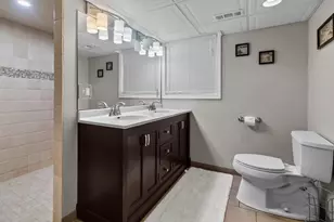 853 Van Slyke Dr, Fontana, WI 53125 - Photo 31