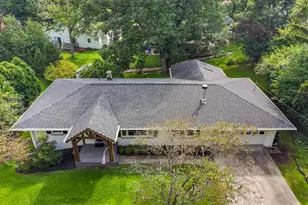 853 Van Slyke Dr, Fontana, WI 53125 - Photo 3