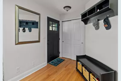 853  Van Slyke Dr, Fontana, WI 53125 - Photo 9