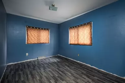 12130  Spring St, Racine, WI 53177 - Photo 7