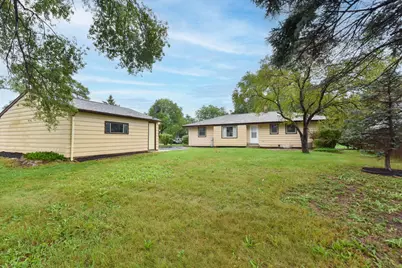 9030 W Helena Ct, Milwaukee, WI 53224 - Photo 17