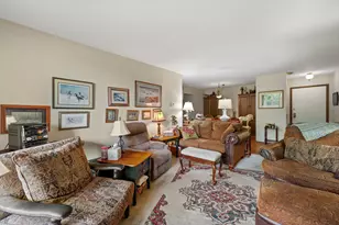 3635 N Tucker Pl, Milwaukee, WI 53222 - Photo 3
