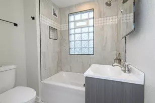2327 S 63rd St, West Allis, WI 53219 - Photo 13