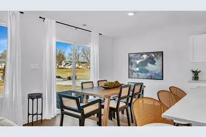 565  Revere St, Burlington, WI 53105 - Photo 5