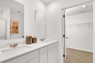 565 Revere St, Burlington, WI 53105 - Photo 15