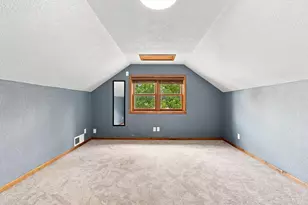 1964 S 81st St, West Allis, WI 53219 - Photo 23