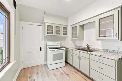 1964 S 81st St, West Allis, WI 53219 - Photo 13