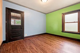 1964 S 81st St, West Allis, WI 53219 - Photo 17