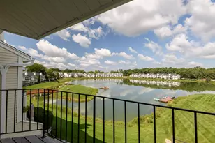 7760 W Tuckaway Shores Dr, Franklin, WI 53132 - Photo 13