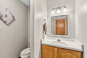 258 Clover Ln, Fredonia, WI 53021 - Photo 31