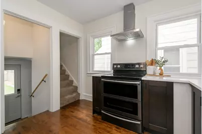 3226 N Newhall St, Milwaukee, WI 53211 - Photo 11