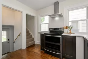 3226 N Newhall St, Milwaukee, WI 53211 - Photo 11
