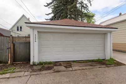 3226 N Newhall St, Milwaukee, WI 53211 - Photo 23