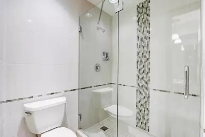 95  Woodfield Ct, Racine, WI 53402 - Photo 17