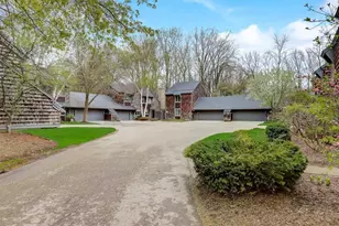 95 Woodfield Ct, Racine, WI 53402 - Photo 43