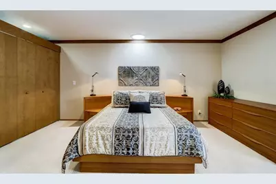 95  Woodfield Ct, Racine, WI 53402 - Photo 29