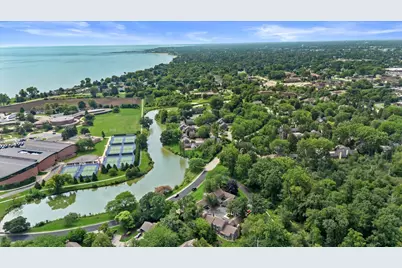 1  Deepwood Ct #C-1, Racine, WI 53402 - Photo 39