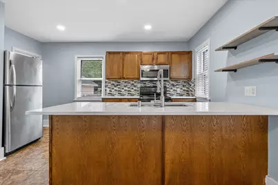 506 W College Ave, Waukesha, WI 53186 - Photo 9