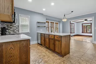 506 W College Ave, Waukesha, WI 53186 - Photo 11