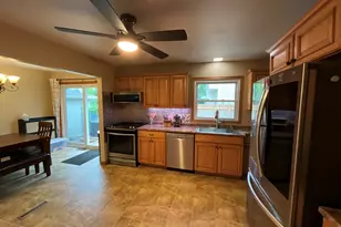 5317 65th Pl, Kenosha, WI 53142 - Photo 11