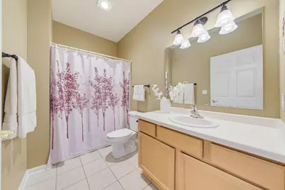 695 W Dekora St #D, Saukville, WI 53080 - Photo 19