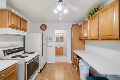 1500 S Calhoun Rd, New Berlin, WI 53151 - Photo 27