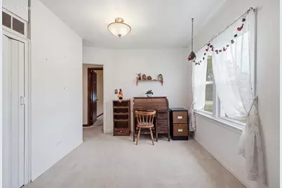1500 S Calhoun Rd, New Berlin, WI 53151 - Photo 21