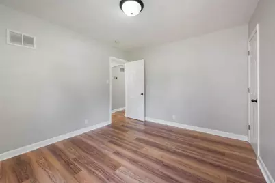 4366 N 67th St, Milwaukee, WI 53216 - Photo 9