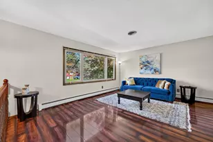 1711 W Clayton Crest Ave, Milwaukee, WI 53221 - Photo 5
