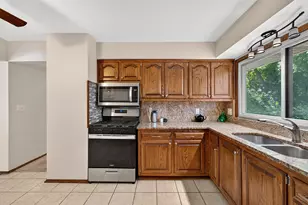 1711 W Clayton Crest Ave, Milwaukee, WI 53221 - Photo 15