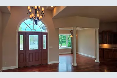 833  Clover Ct, Sheboygan Falls, WI 53085 - Photo 7