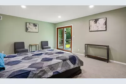 4035 S Avon Dr, New Berlin, WI 53151 - Photo 31