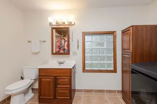1577 E Gate Dr, Watertown, WI 53094 - Photo 31