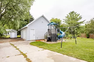 1577 E Gate Dr, Watertown, WI 53094 - Photo 61