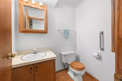 3635 S Loretta Ln, New Berlin, WI 53151 - Photo 13