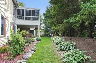 2533 Crosscreek Dr, Sheboygan, WI 53081 - Photo 25