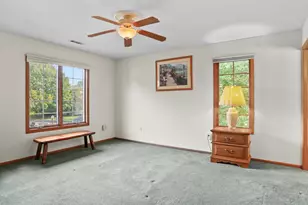 2533 Crosscreek Dr, Sheboygan, WI 53081 - Photo 13