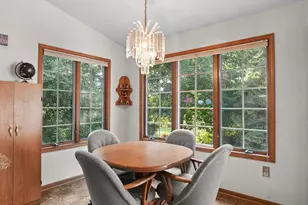 2533 Crosscreek Dr, Sheboygan, WI 53081 - Photo 5