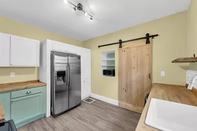 2302  Blake Ave, Racine, WI 53404 - Photo 11