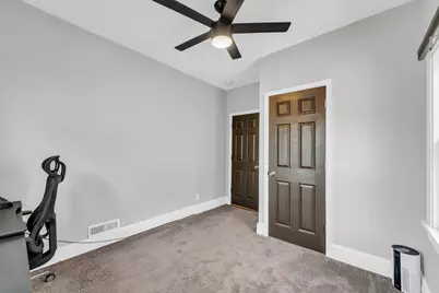2302  Blake Ave, Racine, WI 53404 - Photo 17