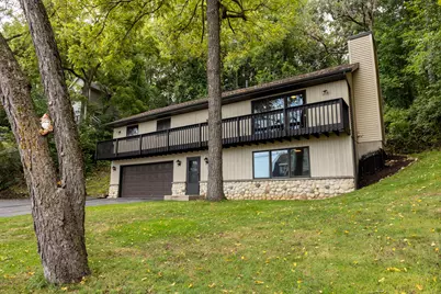 142  Riverside Dr, Racine, WI 53185 - Photo 25